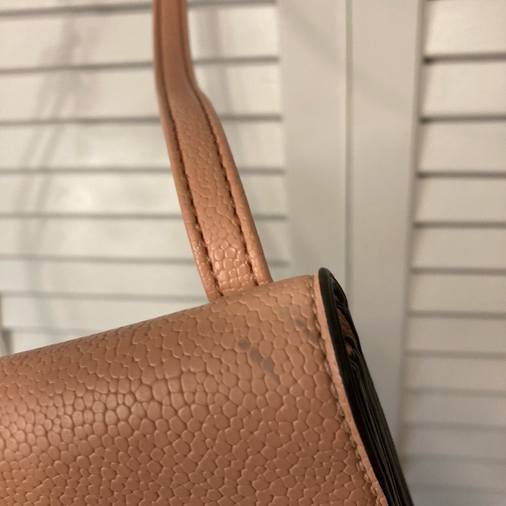 NWT Tahari Pink And Silver Small Crossbody Bag - Picture 15 of 16